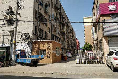 出售泰安宏成富园2室1厅1卫83平简单装修